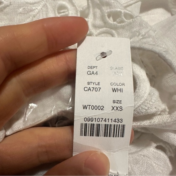 J crew Maxine eyelet shift dress in linen - Picture 4 of 4